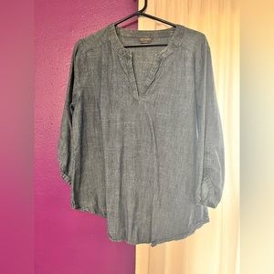 Van Heusen size large denim long shirt